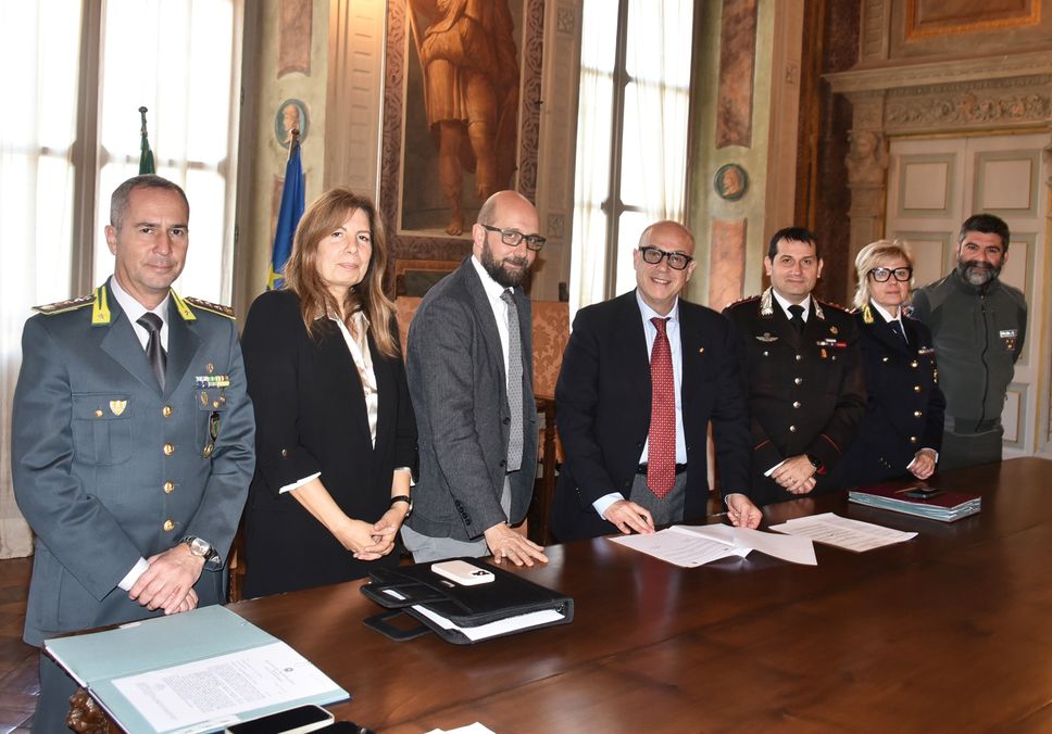 La firma del Protoollo in Prefettura