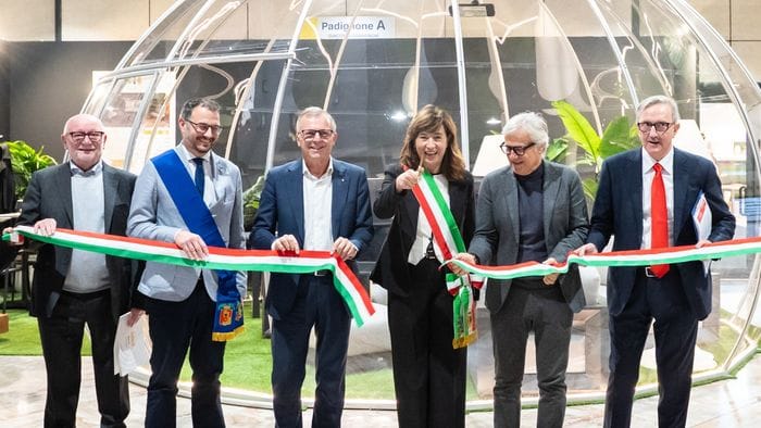 Design e illuminazione, si accende il Salone del Mobile Design e illuminazione, si accende il Salone del Mobile