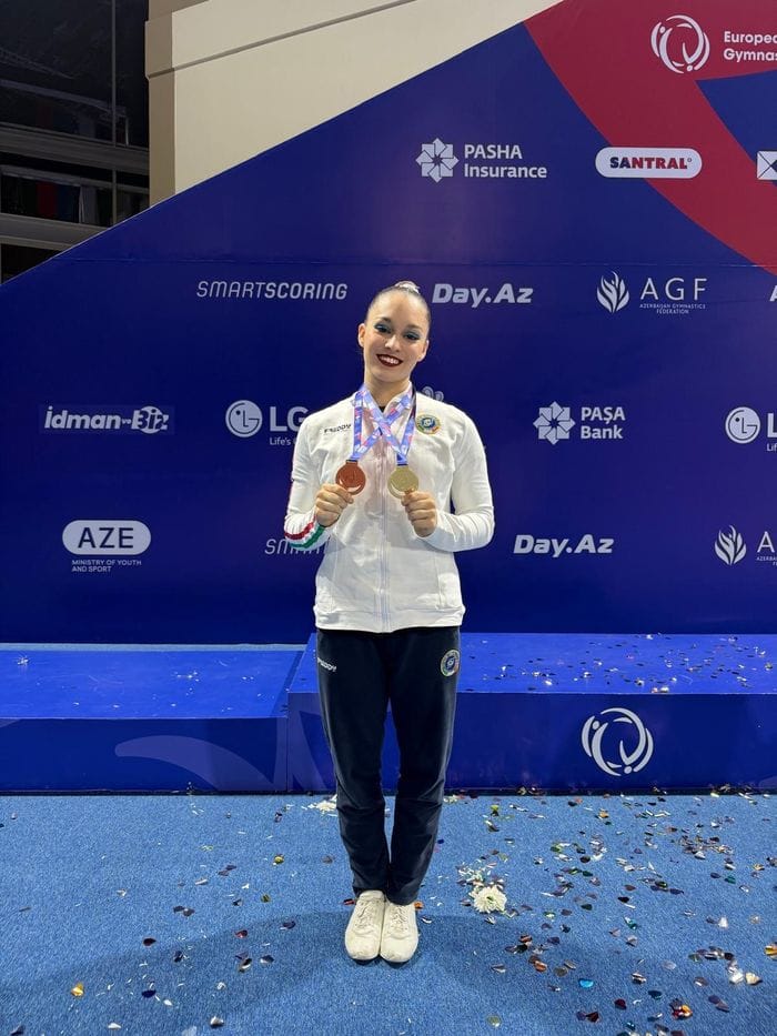 Giorgia Frigeni (Pol. Comunale Ghisalbese) con le due medaglie (oro e bronzo) conquistate agli Europei