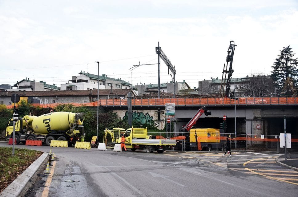 Il cantiere per il consolidamento del ponte di San Bernardino
