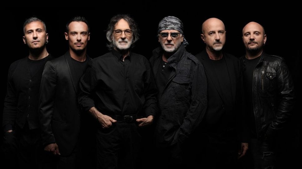 La formazione della Pfm in concerto alla ChorusLife Arena il 29 novembre con il tour «Doppia Traccia»