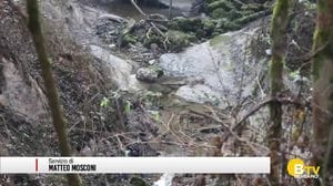 Cazzano Sant'Andrea, cominciati i lavori alla frana lungo il torrente Rio Re