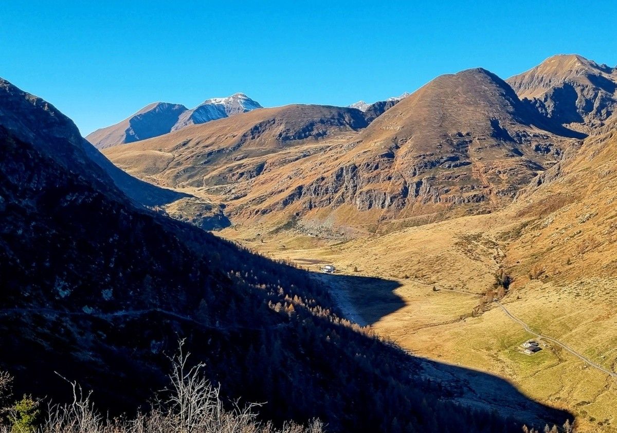 Il Passo del Vivione da Sella Glàiola