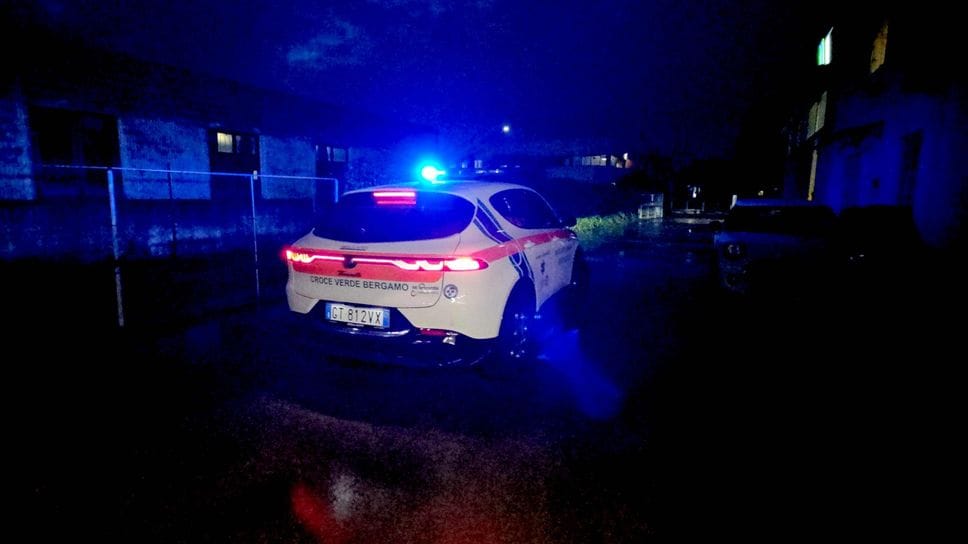 Un’automedica della Croce Verde