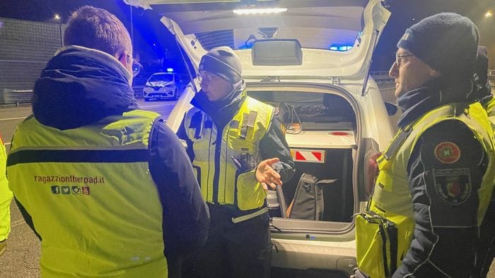 Gli studenti sospesi a scuola andranno in strada con le forze dell’ordine