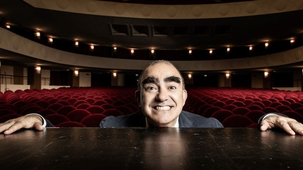 Elio porta in scena lo spettacolo «Quando un musicista ride»