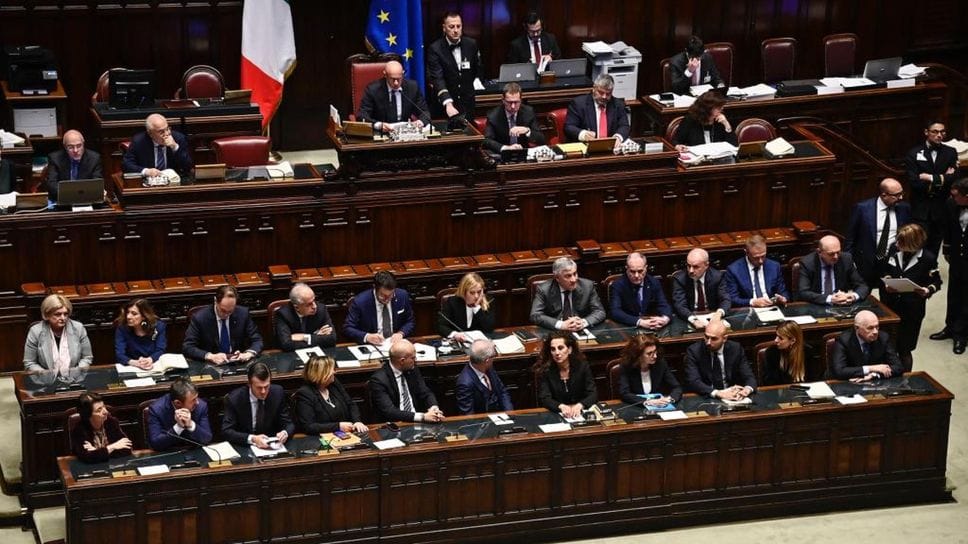 I banchi del Governo in una foto d’archivio