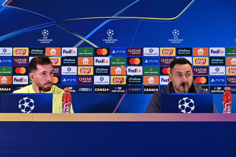 Marseille - Atalanta: Pierre-Emile Hojbjerg (Olympique Marseille) e Roberto De Zerbi (allenatore, Olympique Marseille)