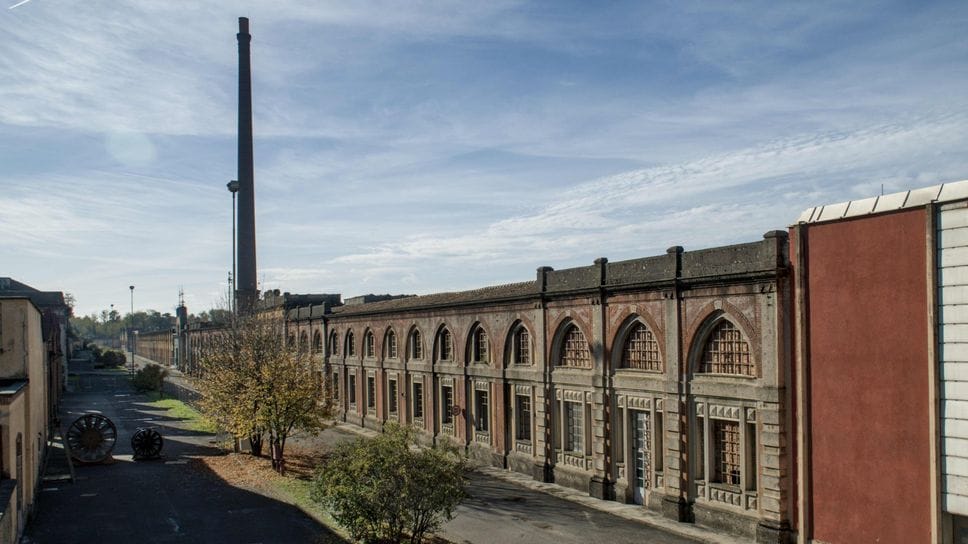 Uno scorcio della fabbrica di Crespi: gli spazi complessivi