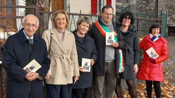 aviatico ricorda la panchina e la casa dove villeggiava manz249 da Ecodibergamo.it aviatico ricorda la panchina e la casa dove villeggiava manz249