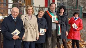 Da sinistra Alfredo Gusmini, Rossella Leidi, Giulia Manzoni, Mattia Carrara, Orietta Ghilardi e Aurora Cantini