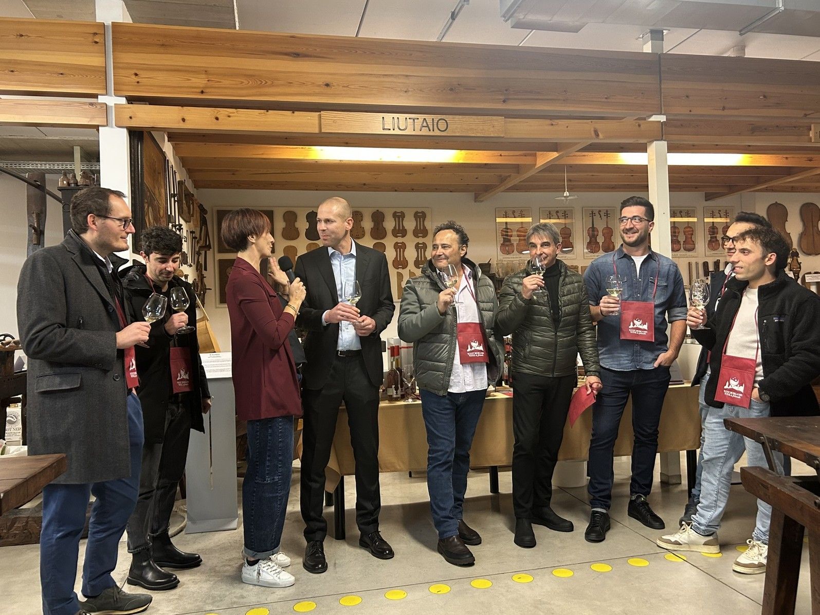 Un momento dell’inaugurazione di «West Bergamo Wine & Friend»