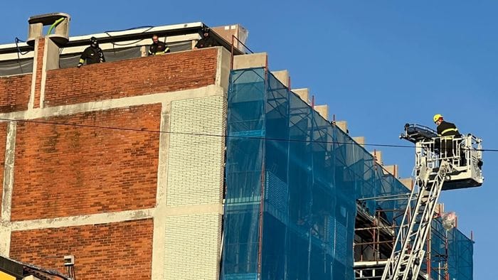 si sente male mentre lavora su un ponteggio e batte la testa muore operaio 57enne foto da Ecodibergamo.it si sente male mentre lavora su un ponteggio e batte la testa muore operaio 57enne foto