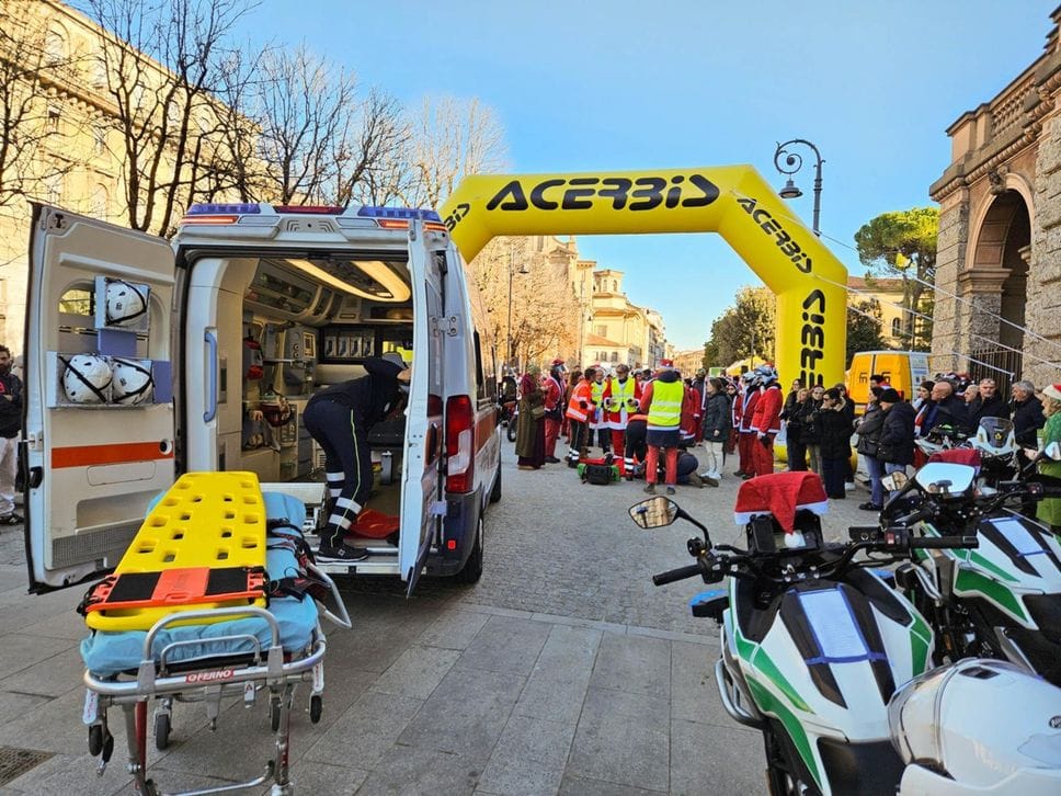 L’incidente alla partenza: travolta la presidente di «Autismo è» onlus