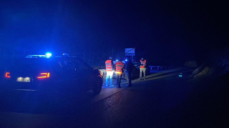 I carabinieri a Solto Collina nella tarda serata di giovedì 11 dicembre