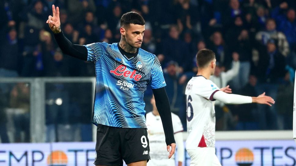 L’esultanza di Scamacca dopo la doppietta nel Christmas Match