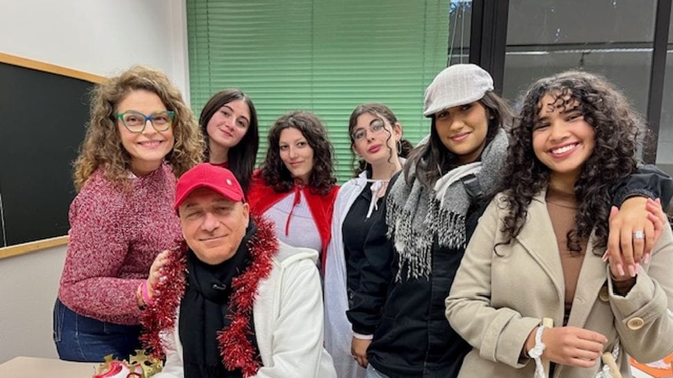 Una foto ricordo tra una ripresa e l’altra