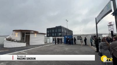 https://storage.ecodibergamo.it/media/photologue/2025/12/19/photos/cache/aeroporto-la-prima-struttura-realizzata-con-la-tecnica-3d-nel-segno-dello-svil_9a5beefa-dcf6-11f0-af47-90f739875a3c_display.jpg