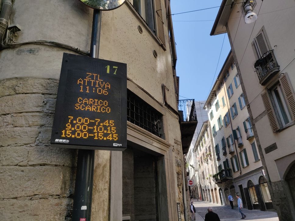 ZTl zona a traffico limitato Quartiere Città Alta