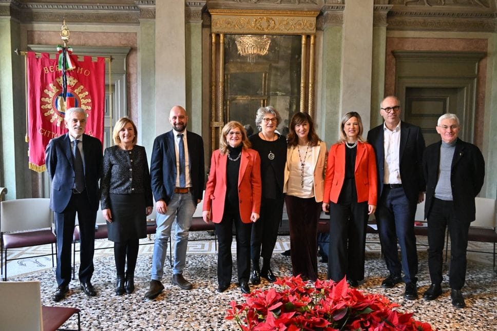 La sindaca Elena Carnevali con gli assessori