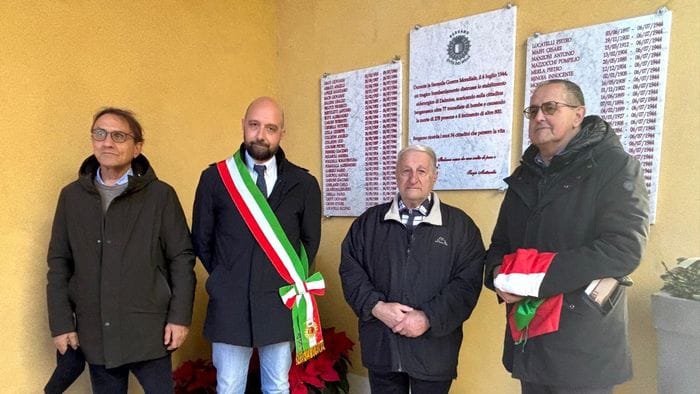 cimitero di bergamo svelate le lapidi in memoria delle vittime del bombardamento di dalmine