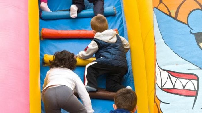 giochi in fiera gonfiabili e letture per tutta la famiglia