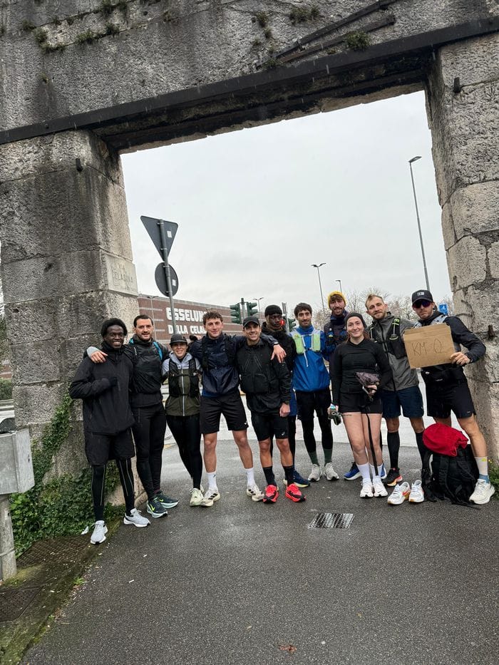 Il gruppo alla partenza