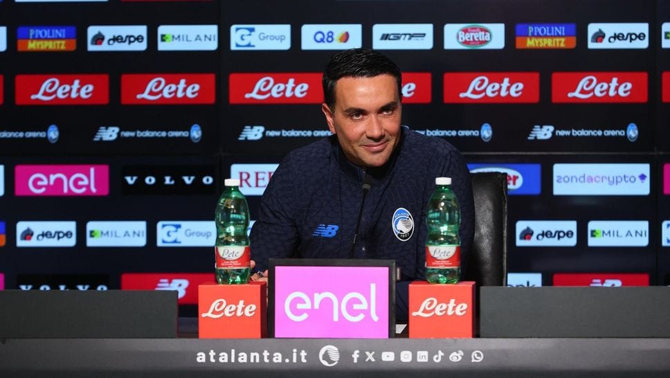 Mister Palladino in una foto di una conferenza stampa