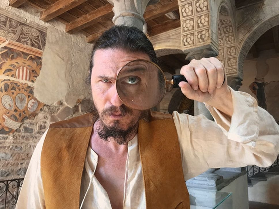 Al centro i bambini alla scoperta del museo