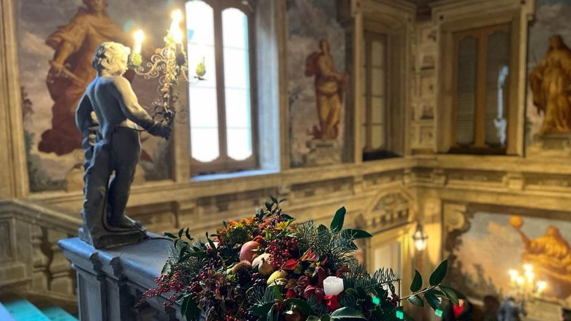 Palazzo Moroni si prepara al Natale tra arte, sapori e iniziative speciali Palazzo Moroni si prepara al Natale tra arte, sapori e iniziative speciali