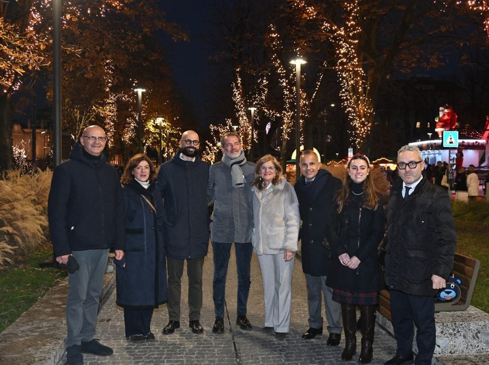 L’inaugurazione dell’illuminazione del Sentierino a Bergamo