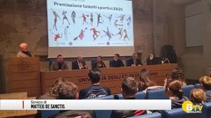 Università, il capitano dell'Atalanta de Roon premia i talenti sportivi 2025