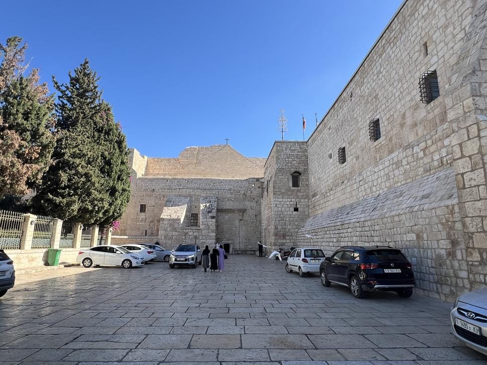 Anche alla basilica della Natività a Betlemme si registra un significativo calo di pellegrini, pressoché assenti