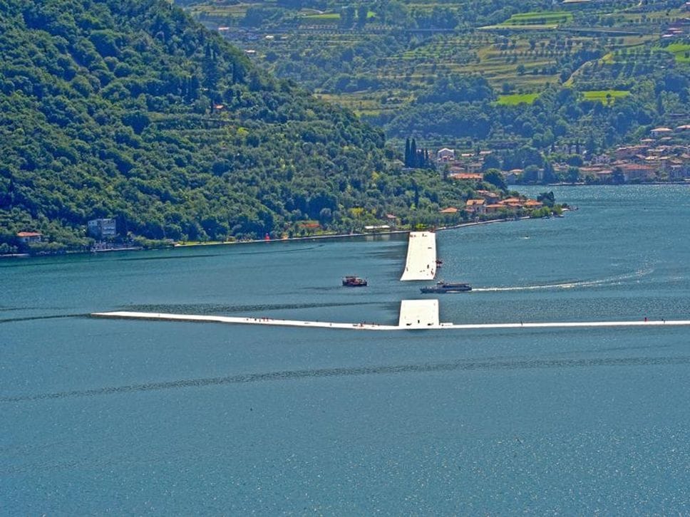 Prima di aver messo il telo arancione