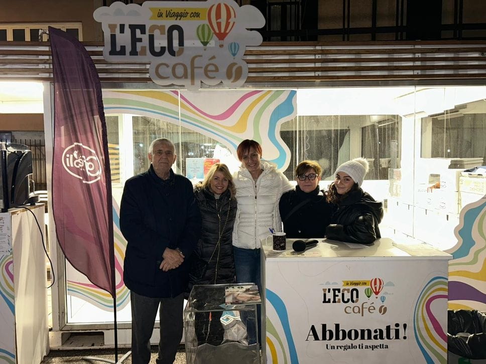 Da sinistra l’Assessore alla Cultura Silvano Ravasio, la Sindaca Alessandra Locatelli, Eleonora Capelli di Bergamo TV, Grazia Bombarda della Proloco Mapello e Roberta Cardone de L’Eco café.