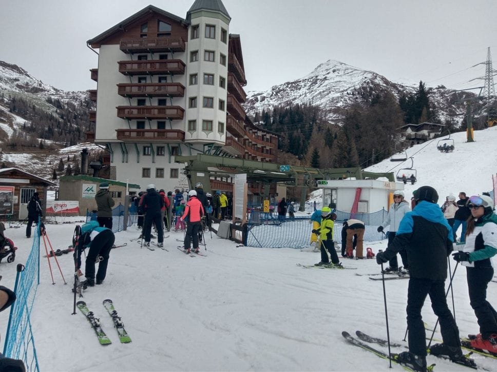 Pienone sugli sci anche a Foppolo