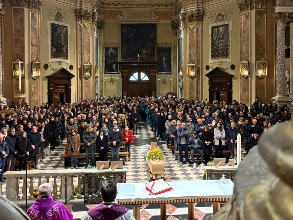 La chiesa gremita