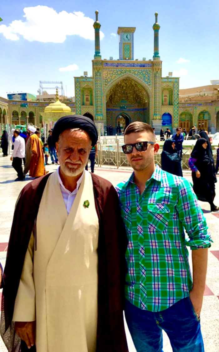 Ha esplorato molti Paesi del Medio ed Estremo Oriente: il suo primo viaggio in Iran nel 2016