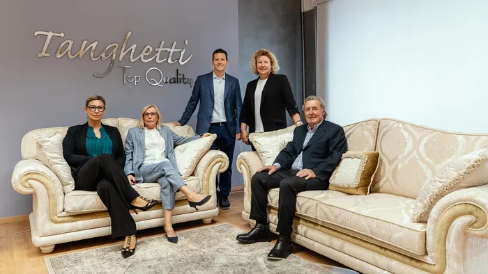 Tanghetti Salotti, un nuovo showroom a Osio Sopra Tanghetti Salotti, un nuovo showroom a Osio Sopra