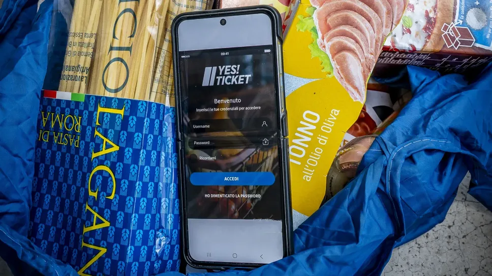 Con i ticket si riempie il carrello Con i ticket si riempie il carrello