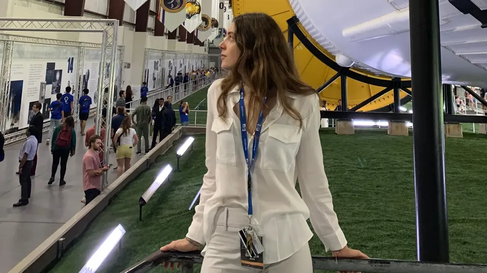 1 e 2 Giorgia Rota, 25 anni, di Almenno San Bartolomeo, ingegnere spaziale, oggi lavora a Brema per l’azienda Ohb, una delle principali aziende europee in campo spaziale. 3 Con Luca Parmitano 1 e 2 Giorgia Rota, 25 anni, di Almenno San Bartolomeo, ingegnere spaziale, oggi lavora a Brema per l’azienda Ohb, una delle principali aziende europee in campo spaziale. 3 Con Luca Parmitano