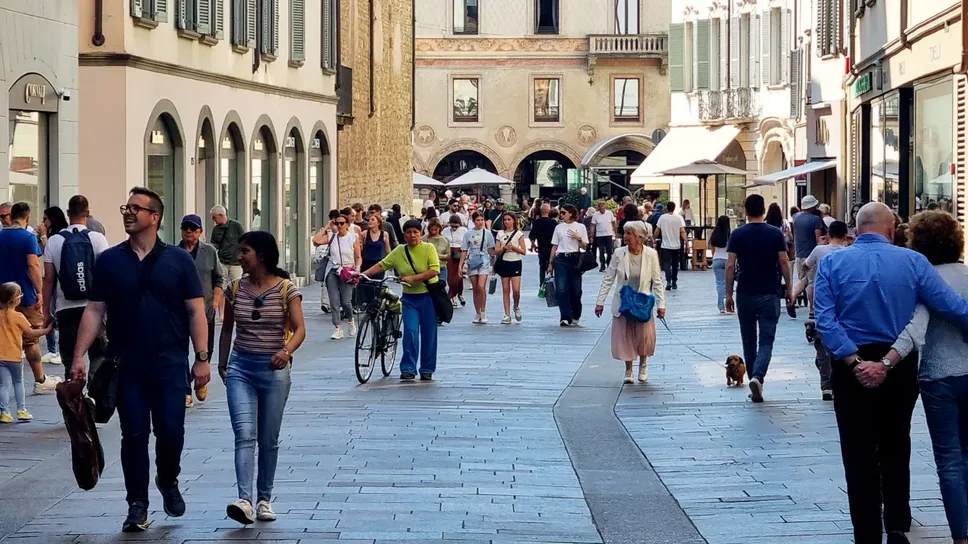Bergamo ha guadagnato tremila abitanti negli ultimi dieci anni Bergamo ha guadagnato tremila abitanti negli ultimi dieci anni