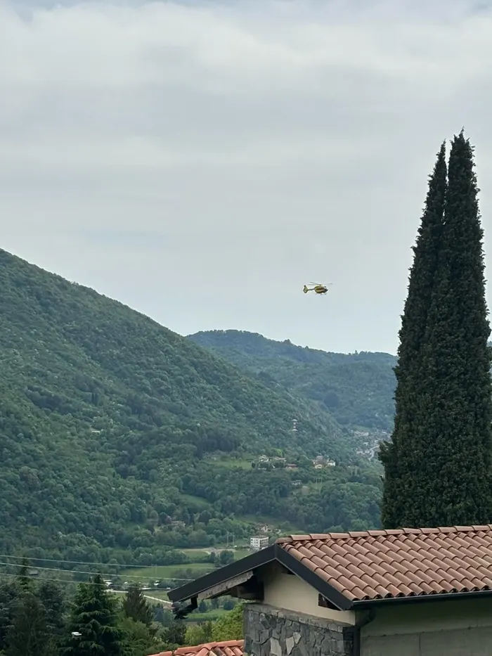 L’elisoccorso in azione a Bianzano
