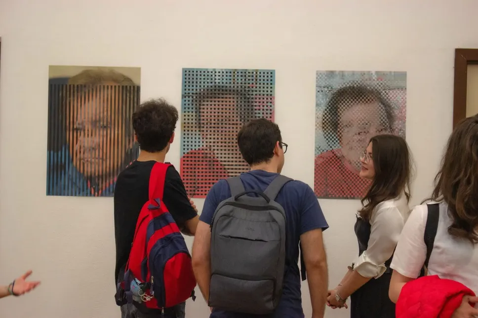 Dall’11 al 15 giugno la diciassettesima edizione di «Clorofilla», la mostra collettiva di fine anno delle studentesse e degli studenti dell’Accademia di Belle Arti «G.Carrara» di Bergamo. Dall’11 al 15 giugno la diciassettesima edizione di «Clorofilla», la mostra collettiva di fine anno delle studentesse e degli studenti dell’Accademia di Belle Arti «G.Carrara» di Bergamo.