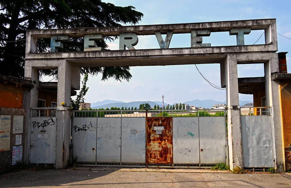 L’ingresso dell’area dismessa