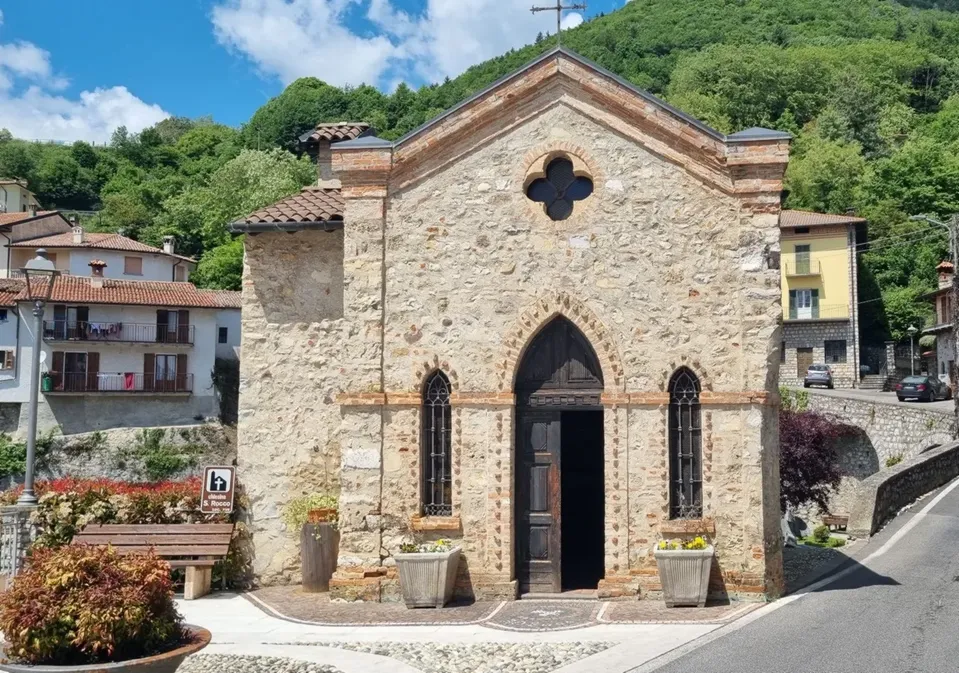 La chiesetta di San Rocco a Vigolo