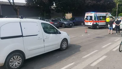 https://storage.ecodibergamo.it/media/photologue/2025/6/8/photos/cache/romano-di-lombardia-donna-investita-da-un-furgoncino-interviene-lelisoccorso_f54e3886-4444-11f0-8465-dffc8d7a803a_1920_1080_display.webp