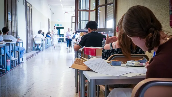 maturit224 volano i 100 232 boom nei licei di bergamo exploit anche nei tecnici