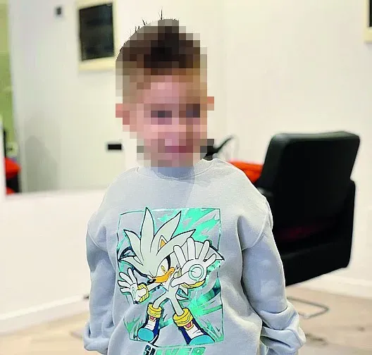 Il piccolo Nicolò Tonni, 4 anni, si è spento al «Bambino Gesù» di Roma Il piccolo Nicolò Tonni, 4 anni, si è spento al «Bambino Gesù» di Roma
