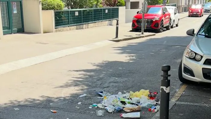 Via Pascoli a Bergamo: «Spaccio, odori, minacce: siamo esausti». L’assessore: «Controlli quotidiani»
